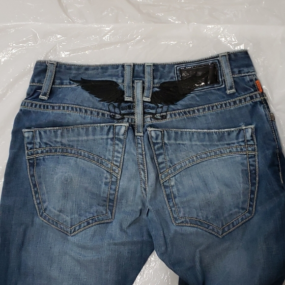 Robin's Jeans - Picture 4 of 8